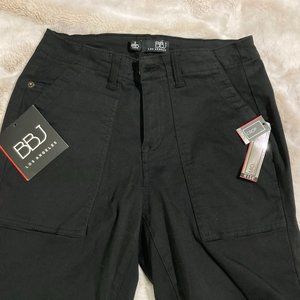 BOOM BOOM JEANS - Vancouver Twill Jogger Size 2, Black.  New with tags.